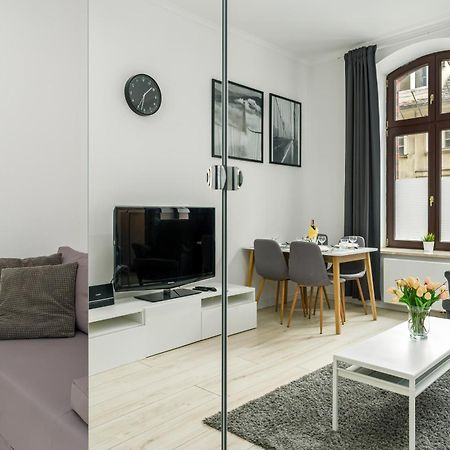 Old Town Studio Swiety Wojciech Street - Poznan By Noclegi Renters Esterno foto