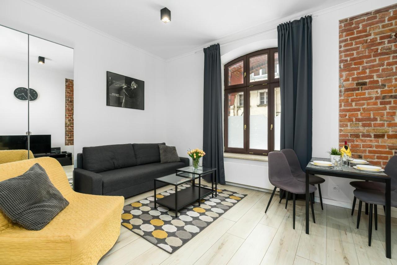 Old Town Studio Swiety Wojciech Street - Poznan By Noclegi Renters Esterno foto