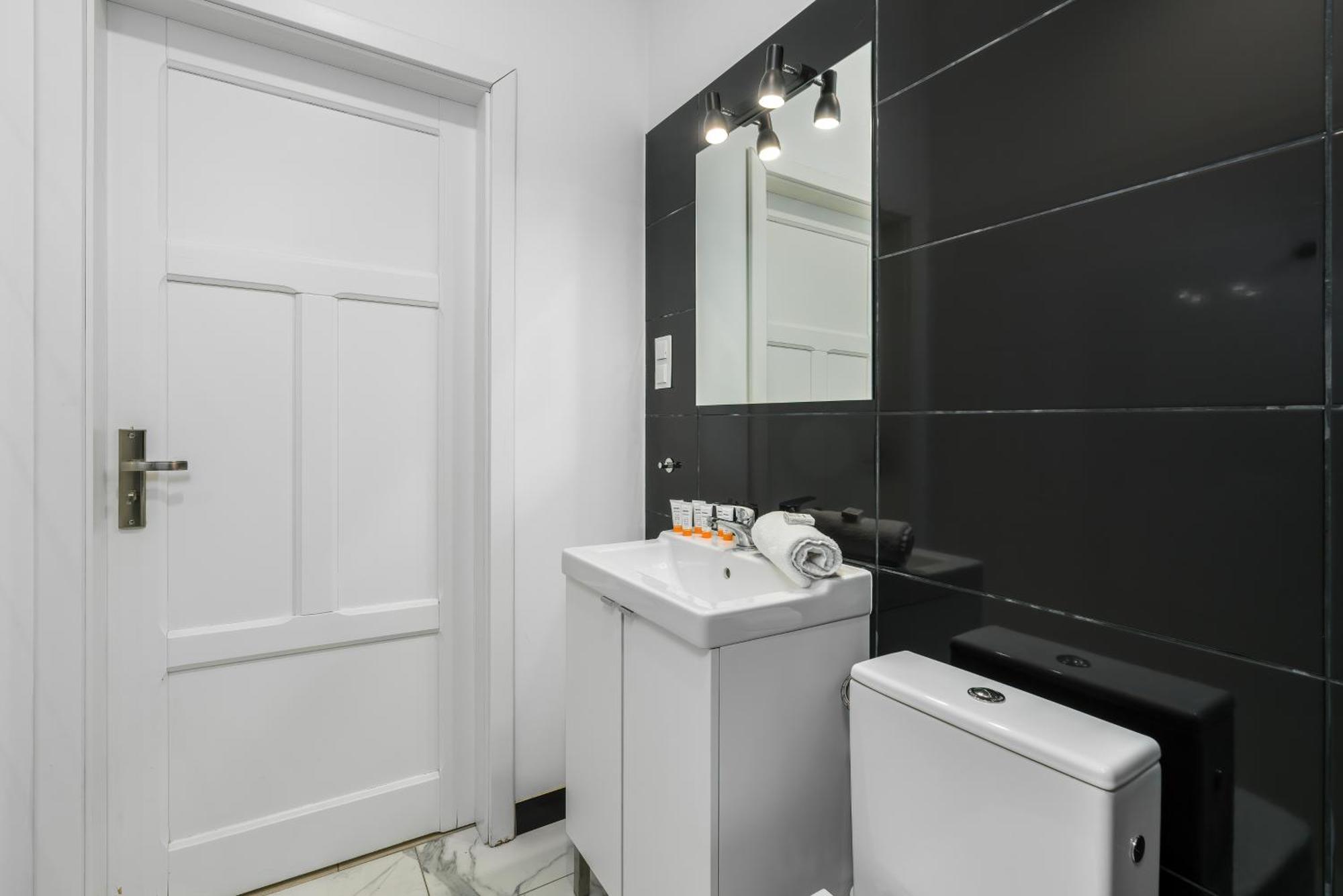 Old Town Studio Swiety Wojciech Street - Poznan By Noclegi Renters Esterno foto